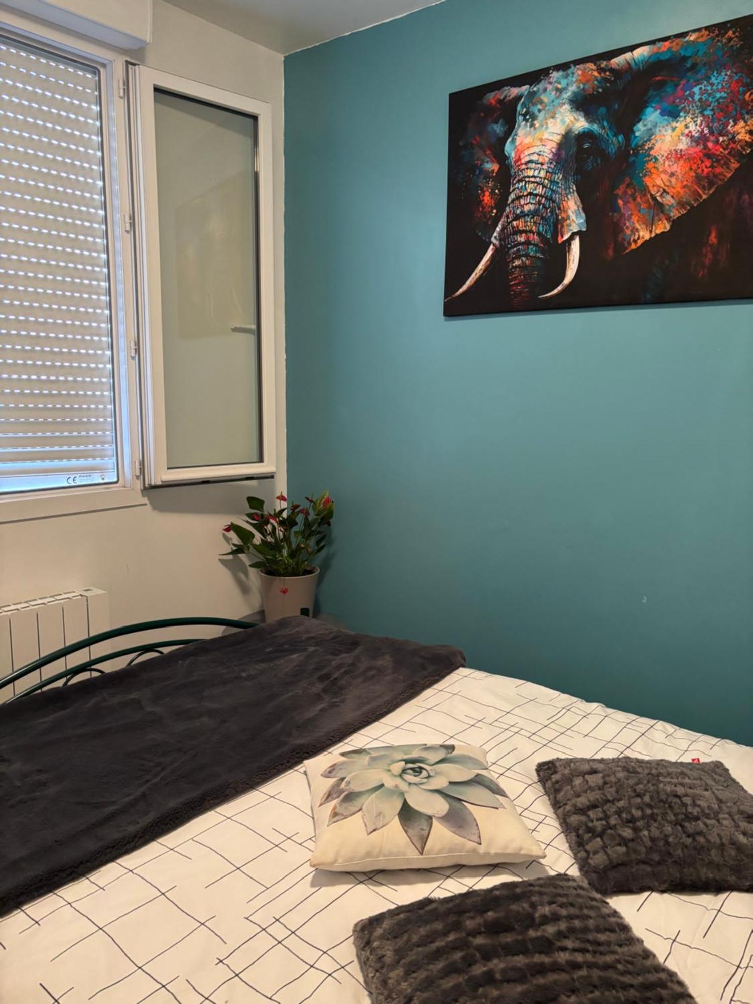 Agreable Studio En Hyper Centre Nevers Exterior foto